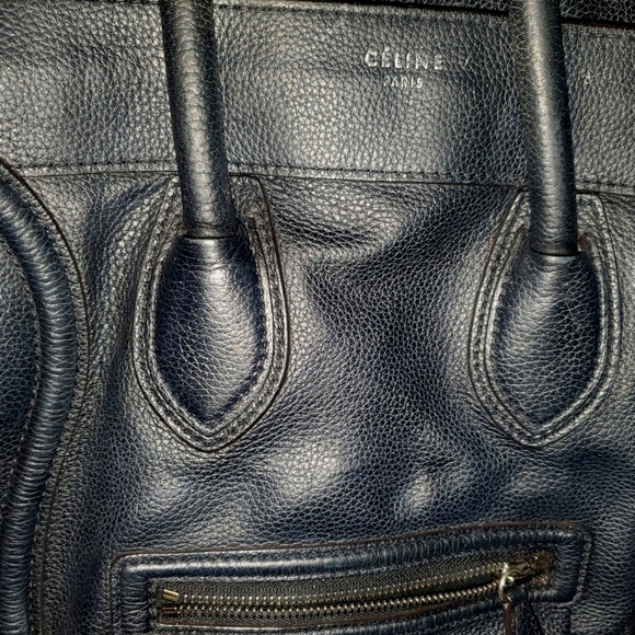 Meet your Posher, Aly - Picture 2 of 4